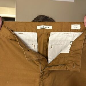 Khaki pants men’s 32x32 pacsun w cool stitching on leg